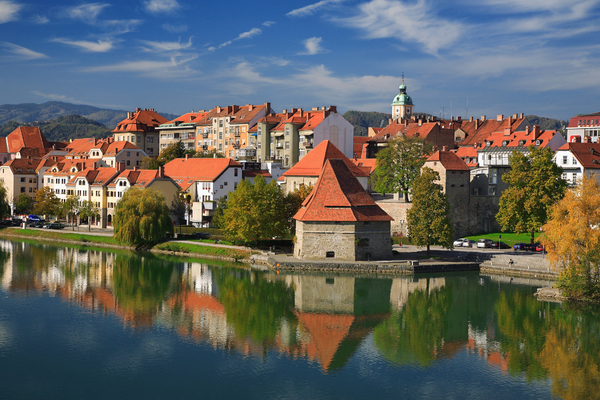 Kombi prevoz putnika Beograd - Maribor, FastTravel